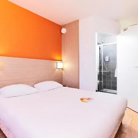 Otel Premiere Classe Nord - Memorial 2*