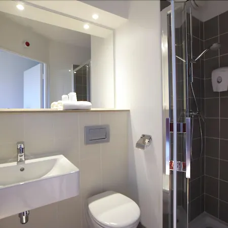 Otel Premiere Classe Nord - Memorial Caen