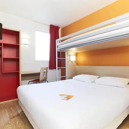 Otel Premiere Classe Nord - Memorial 2*