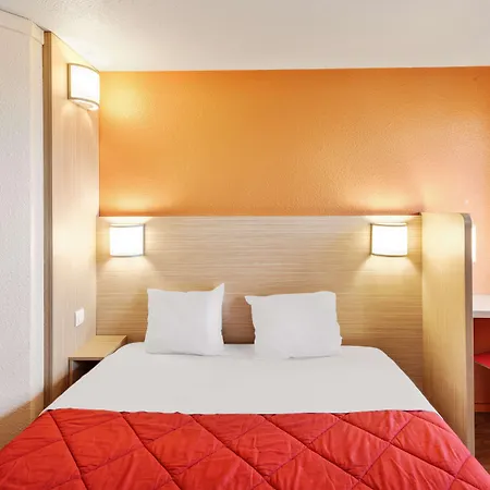 Otel Premiere Classe Nord - Memorial Caen