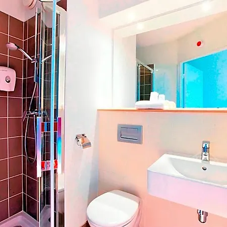 Premiere Classe Nord - Memorial Hotell