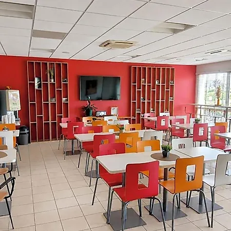 Premiere Classe Nord - Memorial Hotell
