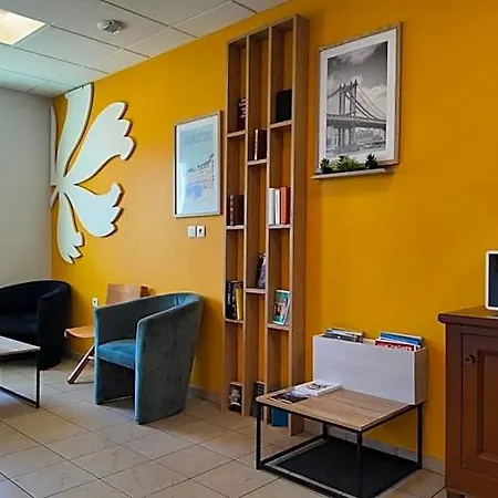 Hotell Premiere Classe Nord - Memorial 2*