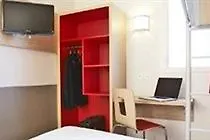 Ξενοδοχείο Premiere Classe Nord - Memorial Καν