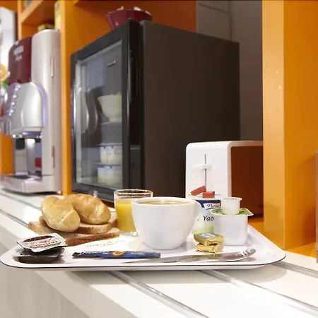 Hotell Premiere Classe Nord - Memorial 2*