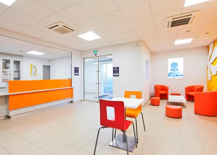 普林米尔克拉希凯恩诺德纪念酒店 2*