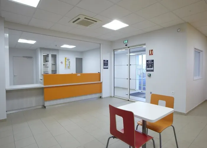 普林米尔克拉希凯恩诺德纪念酒店 2*