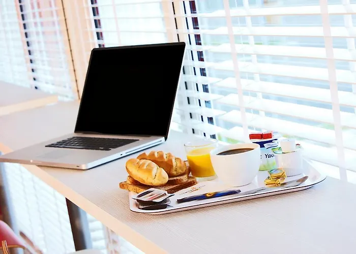 酒店 普林米尔克拉希凯恩诺德纪念酒店 2*